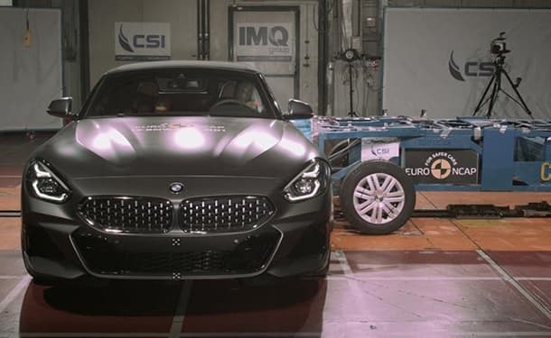 سياره BMW Z4