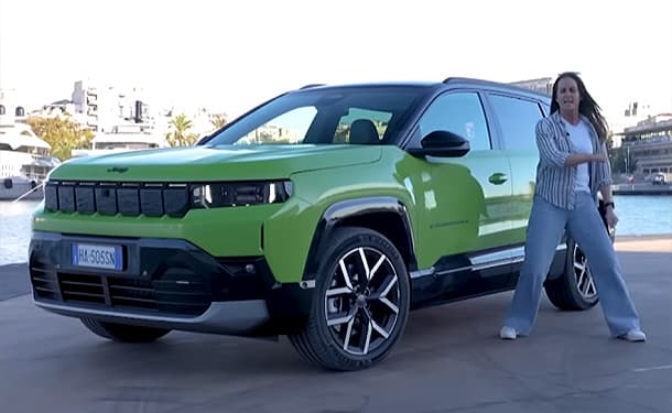 شاهد: تجربة قيادة جيب كومباس الكهربائية 2026 الجديدة